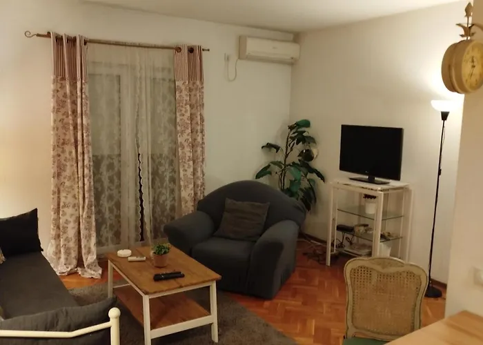 Apartamento Gold Belgrado